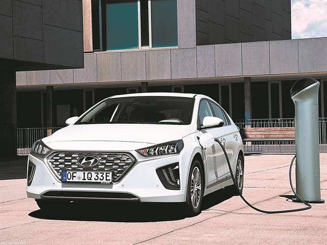 Με 25 ηλεκτρικά η Hyundai