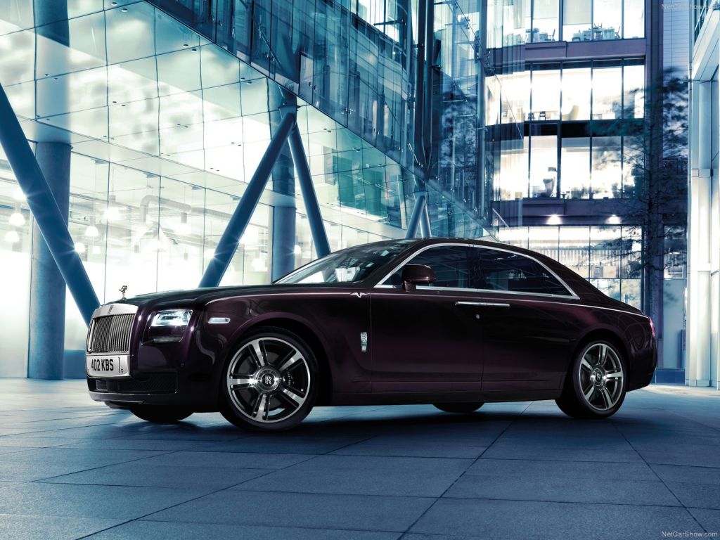 Ξεπούλησαν τα μοντέλα της Rolls-Royce το 2019