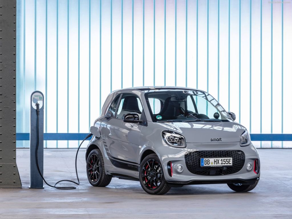 smart: Ήρθε η νέα εποχή της ηλεκτροκίνησης για την γερμανική φίρμα