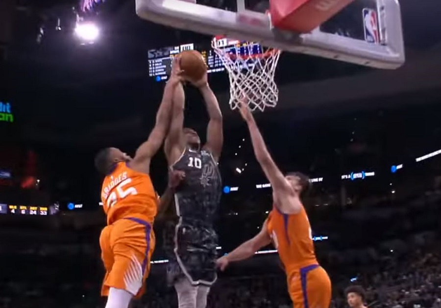 Στην κορυφή του Top 10 ο εκπληκτικός ΝτεΡόζαν