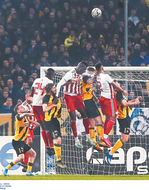 Ψάχνει 9 τέλεια ματς!