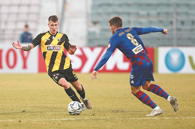 Ο Σιμάνσκι μπήκε κατευθείαν στα βαθιά