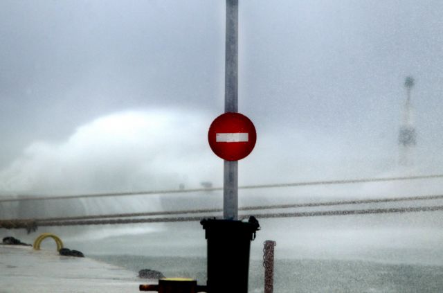 Σε ποια λιμάνια παραμένουν δεμένα τα πλοία ανοιχτού τύπου