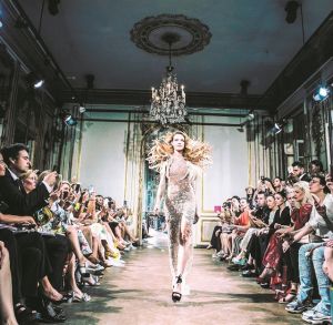 Οι ελληνολάτρεις Αρνό