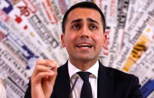 Ιταλία: Παραδίδει τα ηνία ο Ντι Μάιο των Πέντε Αστέρων