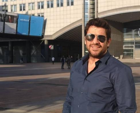 Θύελλα αντιδράσεων για τον «διπλοθεσίτη» Αλέξη Γεωργούλη