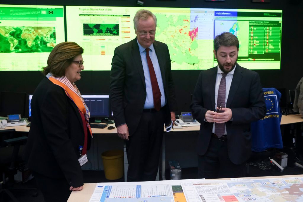 Στο Κέντρο Συντονισμού και Αντιμετώπισης Έκτακτων Αναγκών ο Ν. Ανδρουλάκης