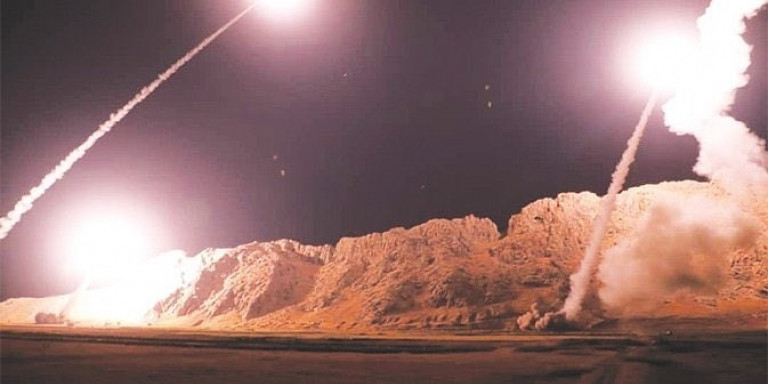 Τρόμος στη Μέση Ανατολή: Βροχή από ρουκέτες σε αμερικάνικες βάσεις – Νεκροί 80 Αμερικανοί λέει το Ιράν