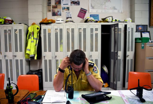 Αυστραλία : Ακόμη ένας πυροσβέστης έχασε τη ζωή του – Στους 27 ανήλθαν οι νεκροί