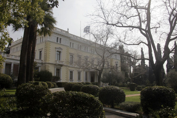 Αμήχανος ΣΥΡΙΖΑ, προς το «ναι» το Κίνημα Αλλαγής