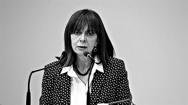 Ιστορία, μια σειρά εκπλήξεων