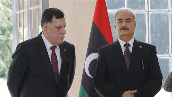 Πώς θα μπορέσει να διατηρηθεί μια εκεχειρία στη Λιβύη-Οι κινήσεις Χαφτάρ-Σάρατζ μετά το Βερολίνο