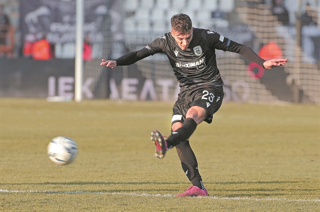 Κόντρα στη φανέλα που φορούσε πριν από 17 μέρες