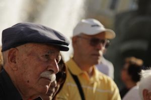 Την Τετάρτη η απόδοση παρακρατηθέντων ποσών σε συνταξιούχους του τέως ΟΓΑ