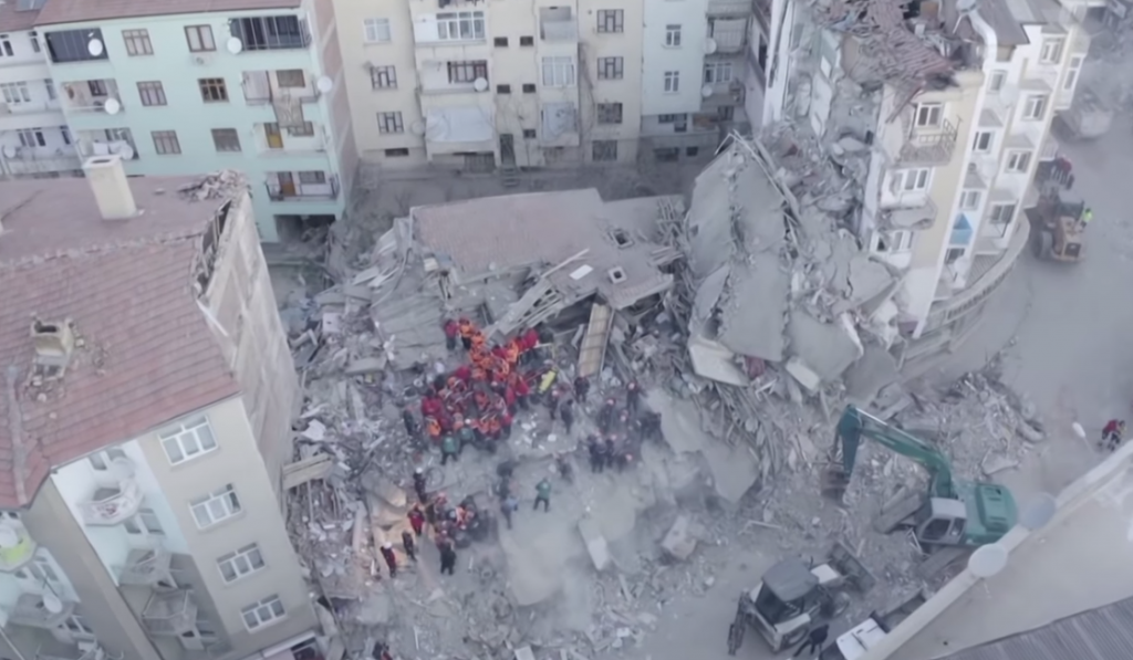 Σεισμός στην Τουρκία: Συγκλονιστικές εικόνες από drone