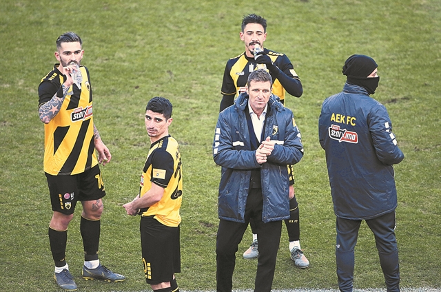 Η αναβολή αλλάζει τα πλάνα του Καρέρα