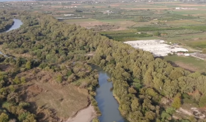 Ντροπιαστικές εικόνες από απέραντο σκουπιδότοπο στις όχθες του Αλφειού