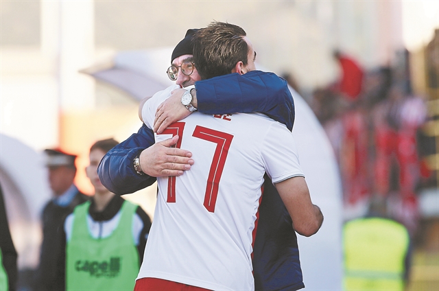 Εύκολη νίκη και ο Λάζαρος… το ρεκόρ του