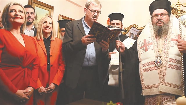 Από δήμαρχος… παπάς