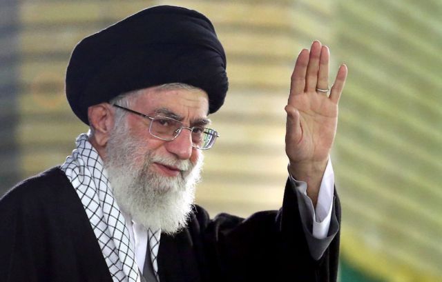 Ιραν: Ο Χαμενεΐ ζήτησε να υπάρξει δημόσια ανακοίνωση για την κατάρριψη του Boeing