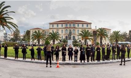 Χανιά: «Είσαι εσύ ο άνθρωπός μου» στη νοηματική