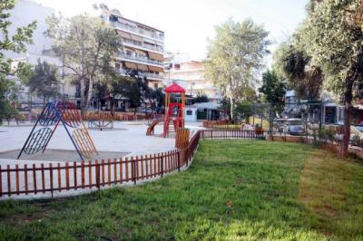 Χειρουργήθηκε η 13χρονη που τραυματίστηκε σοβαρά πέφτοντας από κούνια