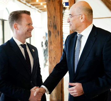 Δένδιας για Τουρκία: Eξωτερική πολιτική με όρους διπλωματίας των κανονιοφόρων