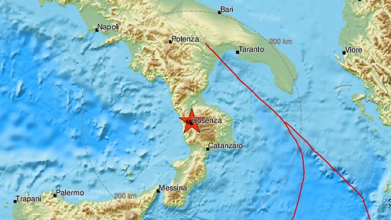 Σεισμός 4,8 Ρίχτερ ταρακούνησε τη νότια Ιταλία