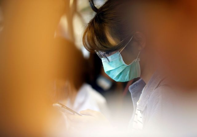 Καταγγελία ΠΟΕΔΗΝ: 300% ακρίβυναν οι χειρουργικές μάσκες – Αισχροκέρδεια σε βάρος των νοσοκομείων