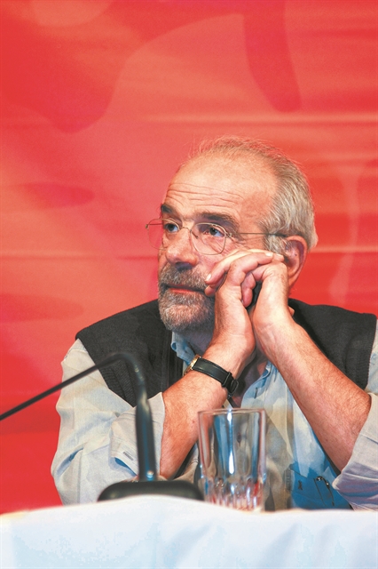 Αλαβάνος : «Έχει και η εξωκοινοβουλευτική Αριστερά ευθύνες για το κατρακύλισμα της χώρας»