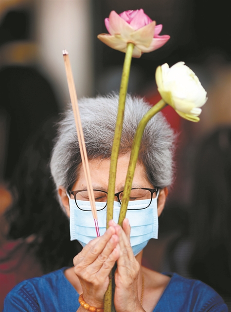 Ξεπέρασαν τους 2.000 οι νεκροί
