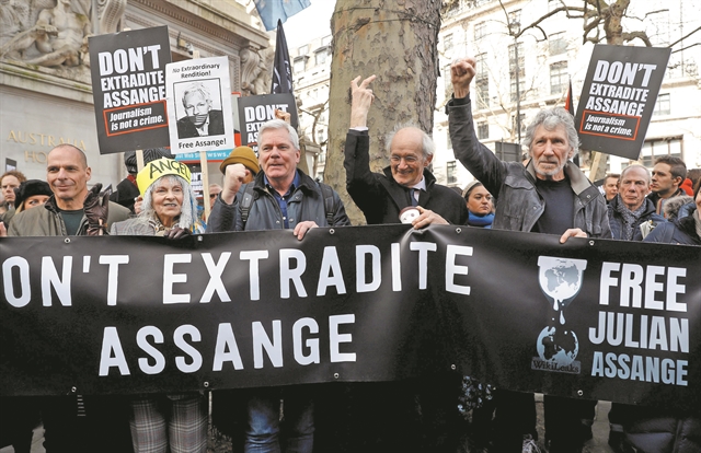 «Το είπε ο Μπράιν Ινο»