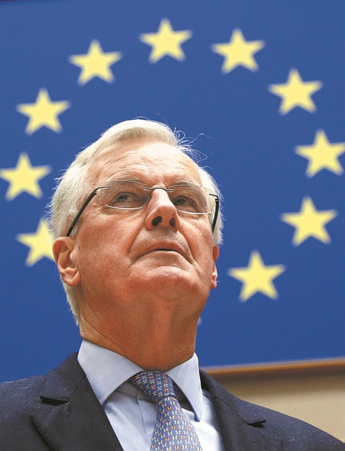 Ο Μπαρνιέ κάνει… δεξί κλικ για την προεδρία