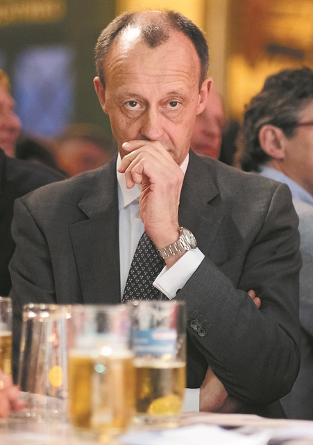 Φρίντριχ Μερτς, η παράπλευρη απώλεια του ιού