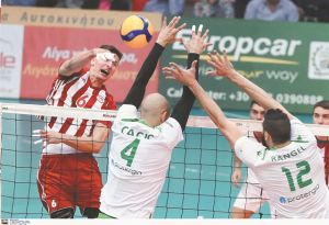 Ολοι θέλουν ξανά σερβίς