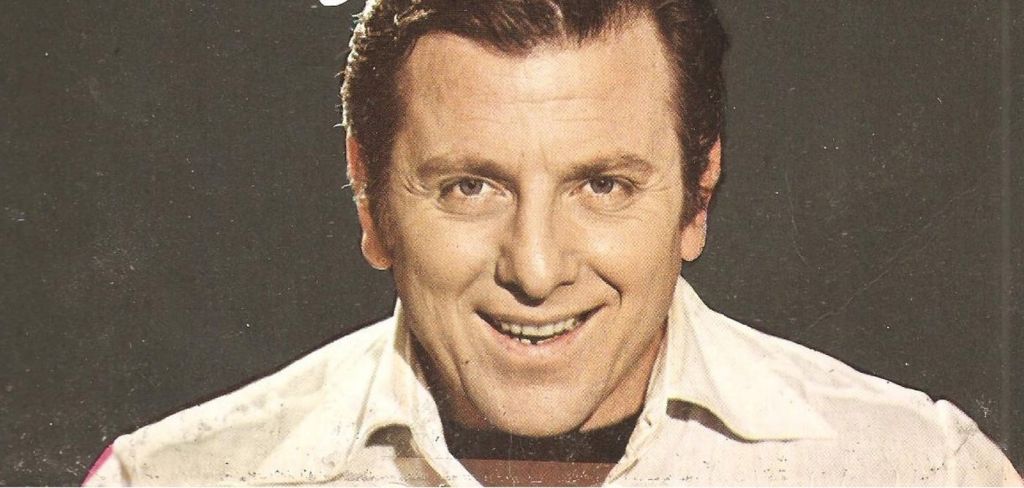 Θλίψη για το θάνατο του «αιώνιου έφηβου» : Η καριέρα και οι έρωτες που σημάδεψαν τη ζωή του