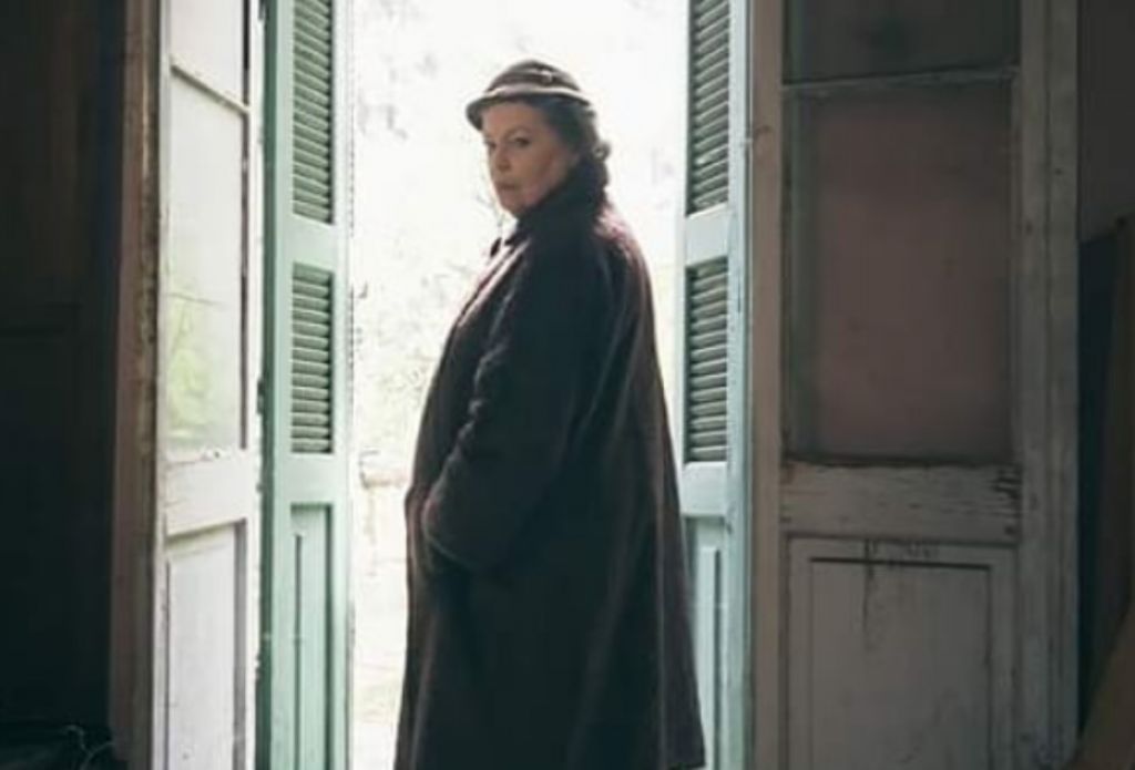 Ρούλα Πατεράκη : Επικριτική για Σεφερλή, επιεικής με Ντάνο