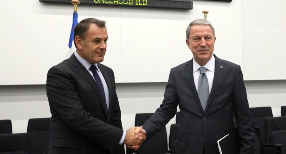 Δεκαπέντε λεπτά διήρκεσε η συνάντηση Παναγιωτόπουλου-Ακάρ