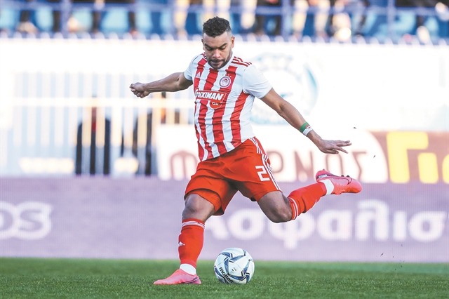 Περιμένοντας μία ντουζίνα παίκτες!