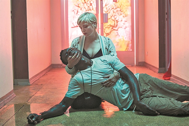 Το νέο «Βερολίνο Αλεξάντερπλατς» και το Μεταναστευτικό