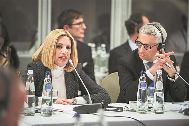 Αγεφύρωτο χάσμα και στις Βρυξέλλες