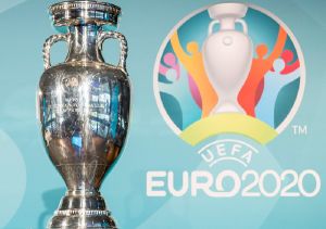 Κορωναϊός: «Στον… αέρα το Euro 2020»