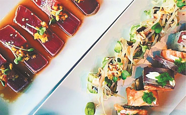 Το δείπνο στο «Athenee»