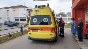 Ηράκλειο : Άγριος ξυλοδαρμός διασώστη του ΕΚΑΒ από νεαρούς