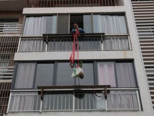 Κορωνοϊός: Τι αγοράζουν οι έγκλειστοι στα σπίτια Κινέζοι από το Διαδίκτυο