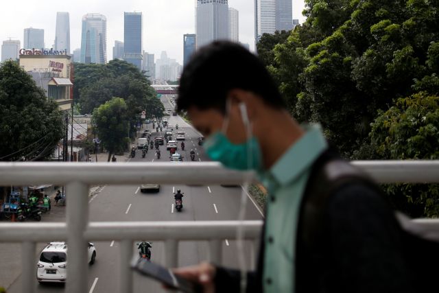 Κορωνοϊός: Τρομακτική αύξηση των κρουσμάτων – «Πέφτουν κεφάλια» στην Κίνα