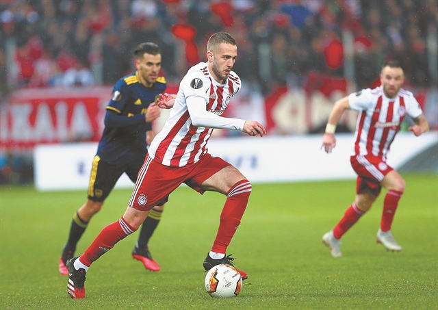 Φορτούνης, Ομάρ κυνηγούν Στολτίδη, Μήτρογλου