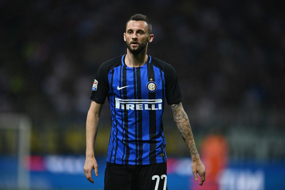 Ρεάλ και Λίβερπουλ «βλέπουν» τον Μπρόζοβιτς