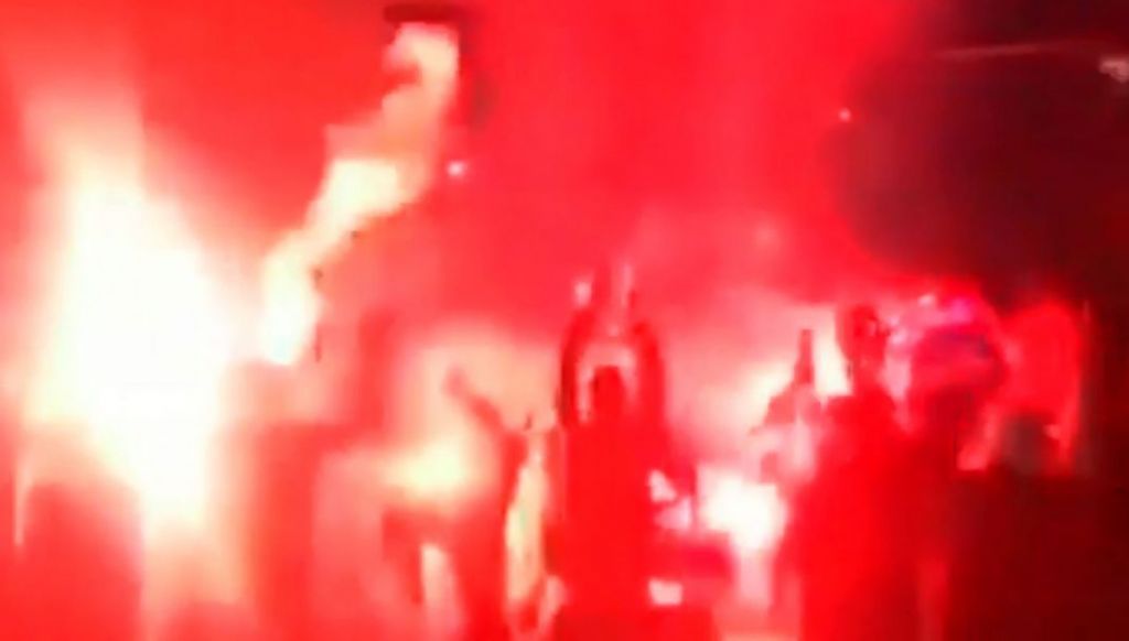 Ολυμπιακός : Έγινε η νύχτα-μέρα στον Πειραιά μετά την απίστευτη πρόκριση