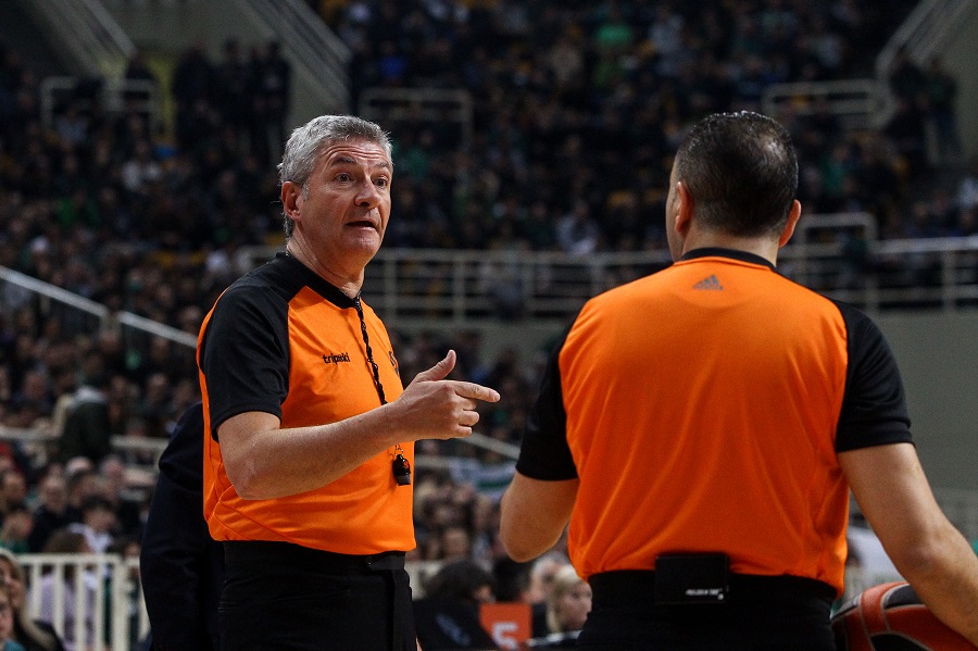 Επίθεση στο ταξί των διαιτητών του Παναθηναϊκός – Μπαρτσελόνα